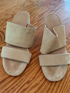 Vince Benetta Suede Double Strap Mule Sandals – Beige, Size 8